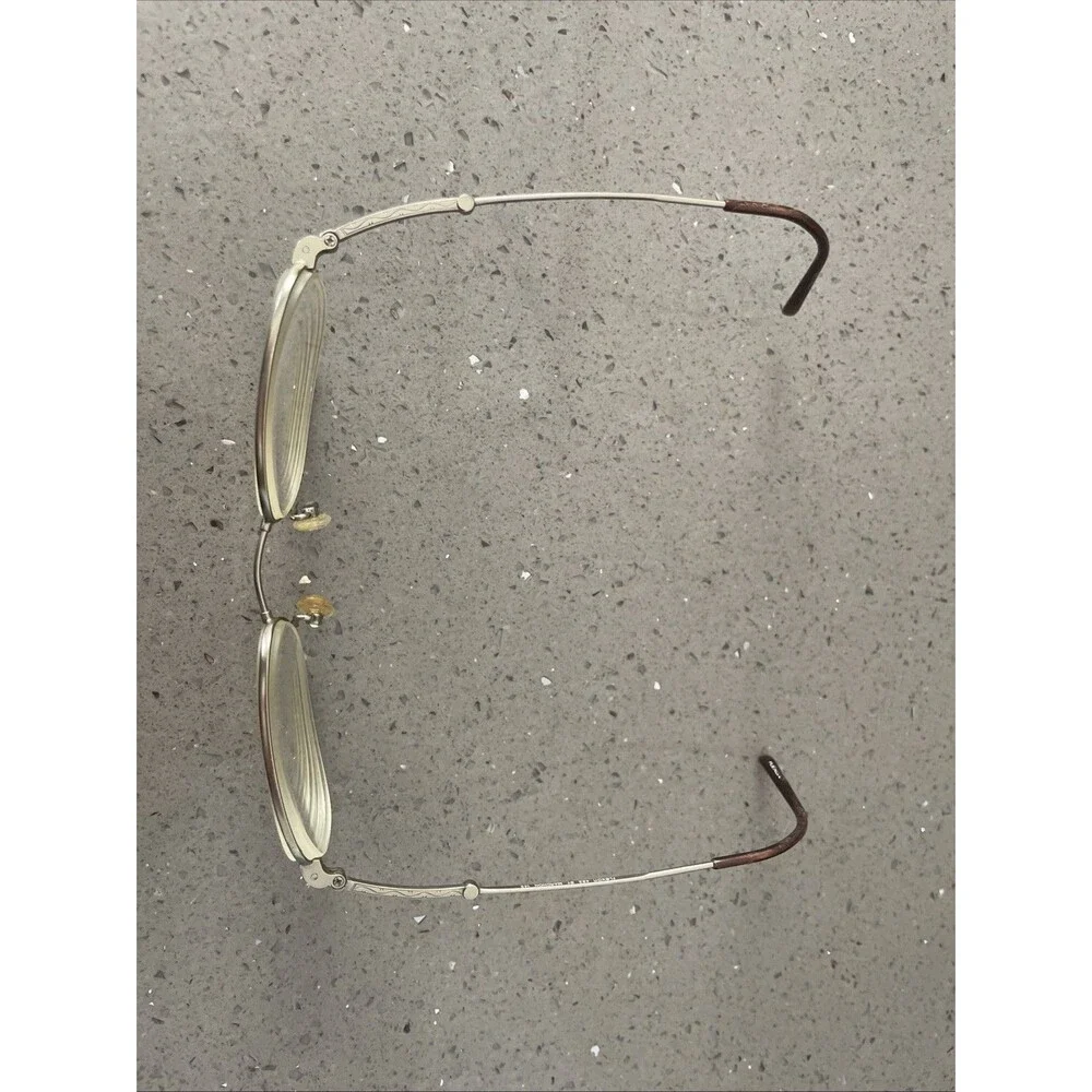Marchon Flexon 423 Eyeglasses Silver Brushed 49-19-145 Wire Frames Full Rim